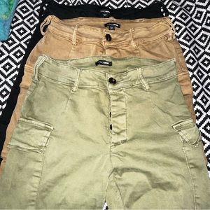 3 pack of the same pants